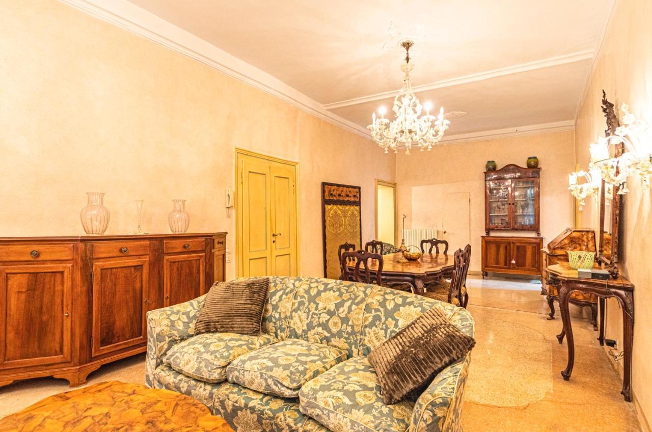Casa Vescovo, Free Wi-fi Near San Marco Square * Venise
